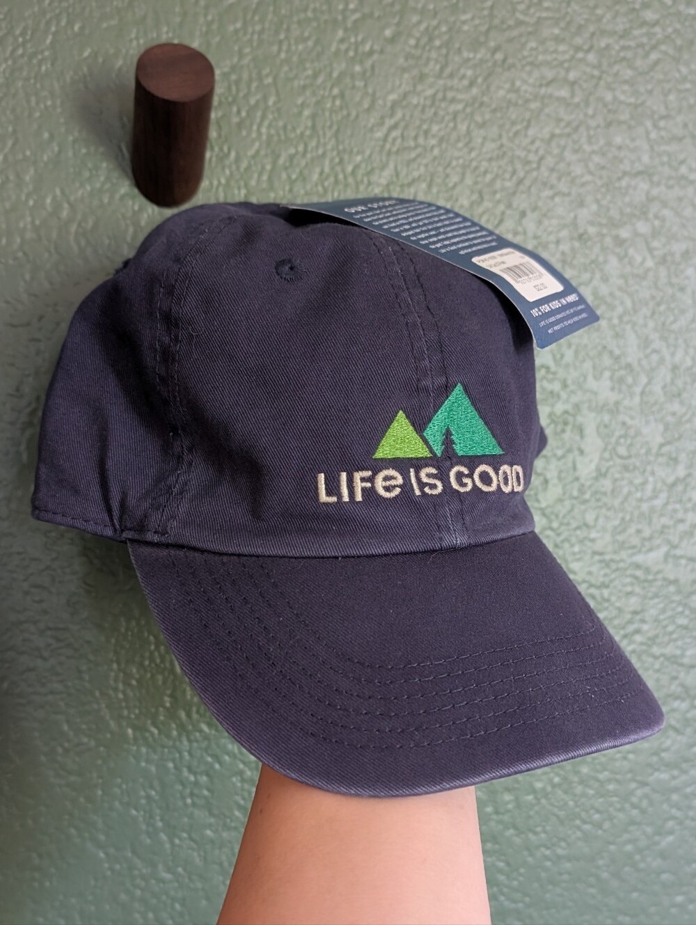 NWT Life Is Good Hat